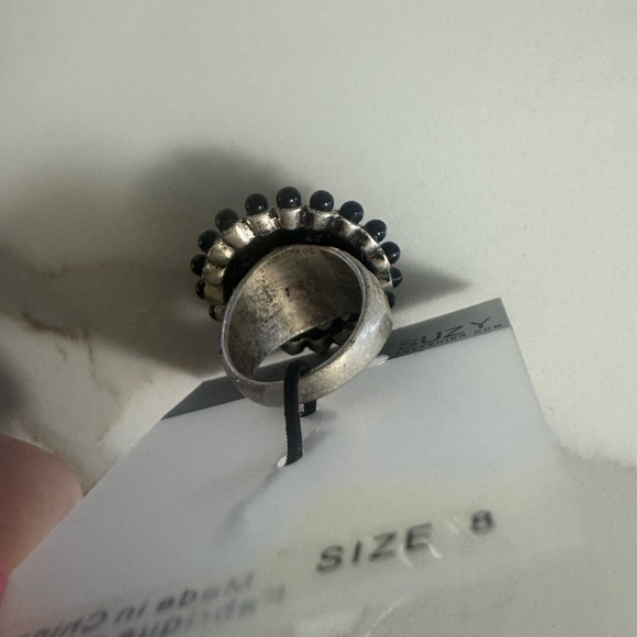 Funky Black Silver Statement Ring vintage round black rhinestone ring - Picture 4 of 4